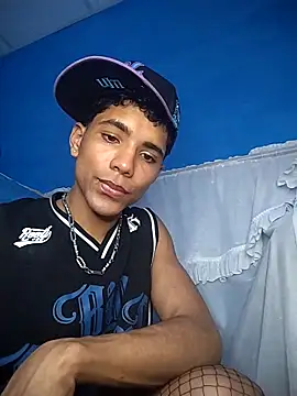 Alex Sweeting online show from December 2025 03:55:01 AM