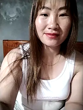 emini-xx online show from April 2026 08:57:01 PM