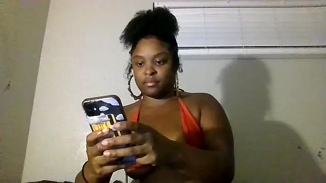 Snapshot of lavishsquirter_ chatting on November 2025 09:15:01 AM lavishsquirter online show from November 2025 09:15:01 AM