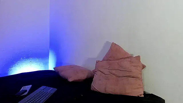 damian fort1 online show from November 2025 12:05:01 PM