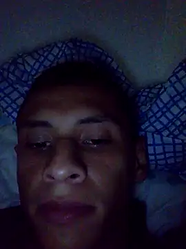 Snapshot of Yordiparra chatting on June 2026 01:28:02 AM Yordiparra online show from June 2026 01:28:02 AM