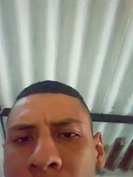 Snapshot of Yordiparra chatting on June 2026 11:07:01 PM Yordiparra online show from June 2026 11:07:01 PM