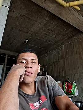 Snapshot of Yordiparra chatting on August 2026 05:27:01 PM Yordiparra online show from August 2026 05:27:01 PM