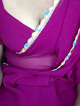 shreyareddy99 online show from December 2025 02:46:02 PM