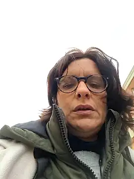 Piediniecollant online show from February 2026 11:17:01 AM