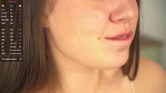 LoreeScialdone online show from November 2025 07:14:01 PM