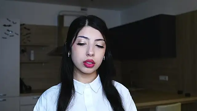 TonjaNeace online show from November 2025 04:22:02 AM