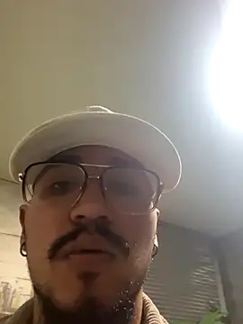 Noa N Luxy online show from November 2025 04:24:02 AM