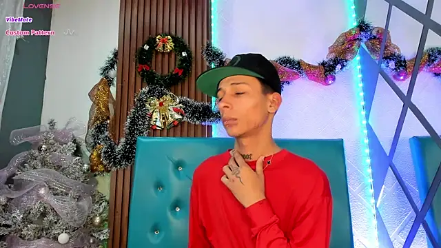 Max Steell online show from December 2025 03:35:02 AM