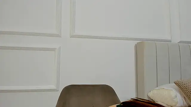 ada belucci online show from December 2025 07:45:02 PM