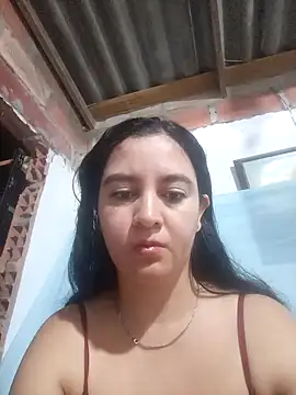 Snapshot of Camila-Valverde chatting on November 2025 12:26:01 PM Camila-Valverde online show from November 2025 12:26:01 PM