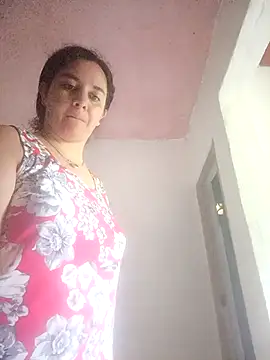 Snapshot of Camila-Valverde chatting on February 2026 06:26:01 PM Camila-Valverde online show from February 2026 06:26:01 PM