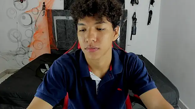 Maximiliano Khalil online show from October 2025 07:47:02 PM