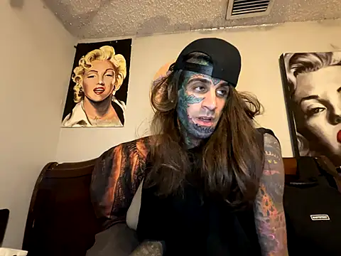 Dyskizly online show from November 2025 04:33:01 PM