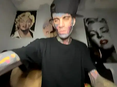 Dyskizly online show from November 2025 01:01:01 PM