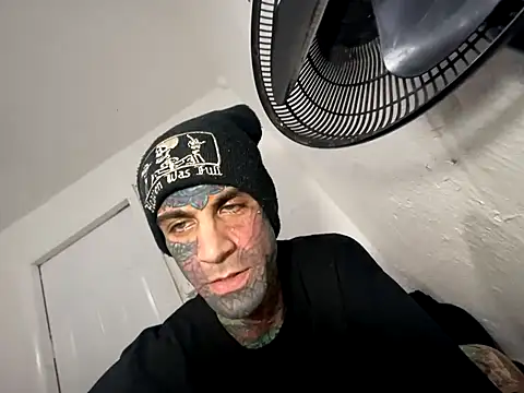 Dyskizly online show from December 2025 05:09:02 PM