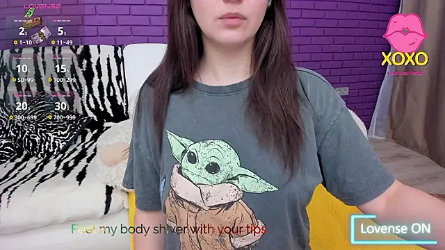 Snapshot of GlowMimi chatting on February 2026 09:00:01 PM GlowMimi online show from February 2026 09:00:01 PM