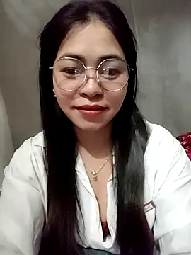 Bamboo-niee123 online show from March 2026 11:00:01 PM