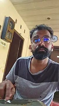 nithinrr online show from December 2025 04:18:02 AM