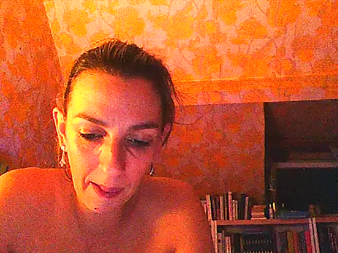 Snapshot of Anaiscpl2405 chatting on October 2025 11:40:02 PM Anaiscpl2405 online show from October 2025 11:40:02 PM