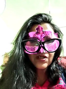 LOVE  RANI online show from December 2025 07:10:01 PM