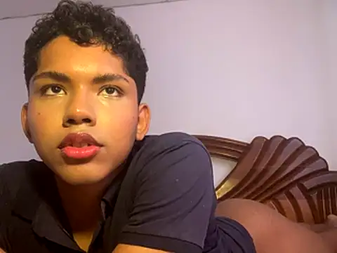 Snapshot of Myrkamndza chatting on November 2025 07:58:01 PM Myrkamndza online show from November 2025 07:58:01 PM