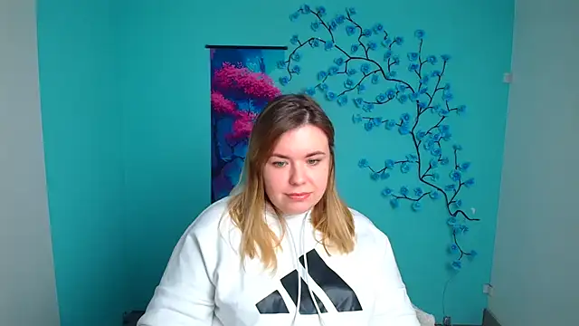 Snapshot of SusannaNight chatting on November 2025 12:15:01 PM SusannaNight online show from November 2025 12:15:01 PM