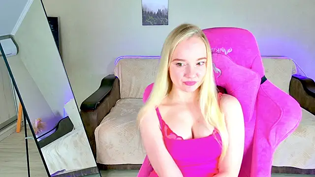 Shawty Mia online show from April 2026 07:07:02 PM