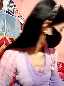 Green LaDY66 online show from April 2026 06:55:02 AM