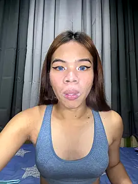 kierra fox online show from November 2025 08:53:02 AM