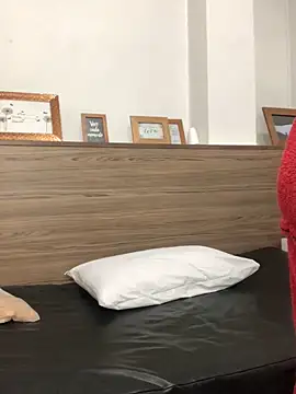 Snapshot of Veka_Litox chatting on November 2025 07:27:01 PM Veka Litox online show from November 2025 07:27:01 PM