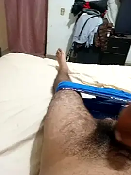 Snapshot of franck10E chatting on March 2026 03:44:01 AM franck10E online show from March 2026 03:44:01 AM