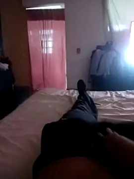 Snapshot of franck10E chatting on March 2026 11:31:02 PM franck10E online show from March 2026 11:31:02 PM