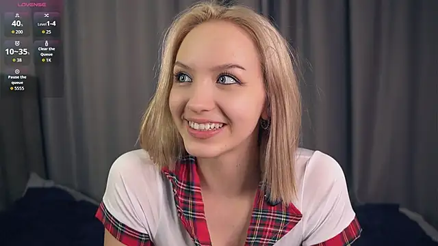 VetaManhardt online show from April 2026 11:30:02 PM