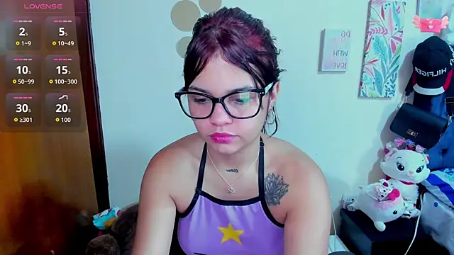 Emma boo online show from November 2025 01:22:01 PM