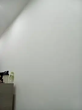 Caliguy36 online show from November 2025 02:32:01 AM