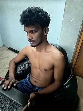 Snapshot of cutty_abi_ chatting on November 2025 01:47:01 AM cutty abi online show from November 2025 01:47:01 AM