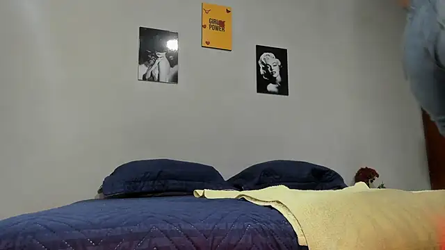 sexynova 93 online show from April 2026 07:11:01 PM