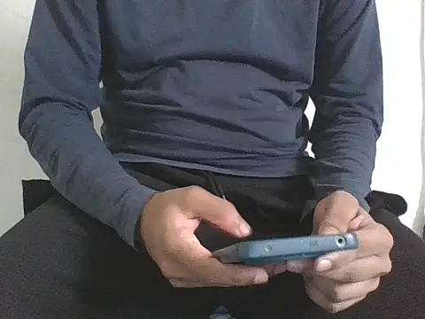 Snapshot of teluguboy_bigdickk chatting on October 2025 04:48:01 AM teluguboy bigdickk online show from October 2025 04:48:01 AM