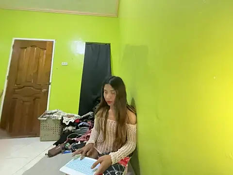 kittyhugecock online show from March 2026 01:40:02 PM