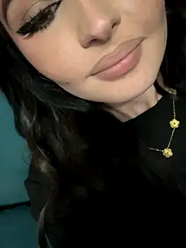 Anastasia-Ro online show from November 2025 06:41:02 PM