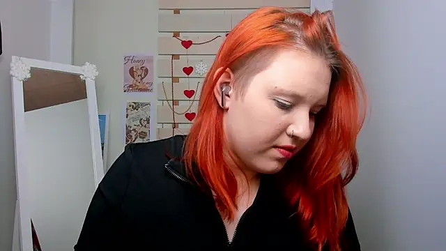 FoxPlayXX online show from February 2026 09:33:02 PM