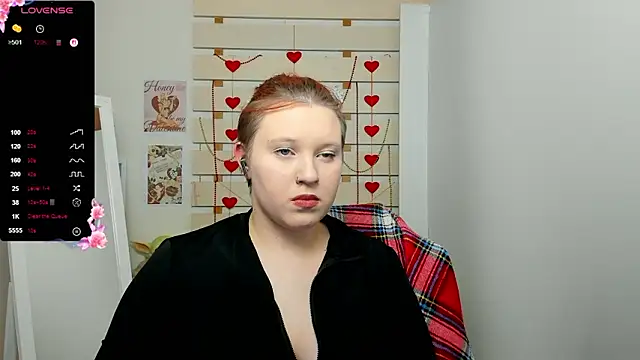 FoxPlayXX online show from March 2026 01:39:01 PM