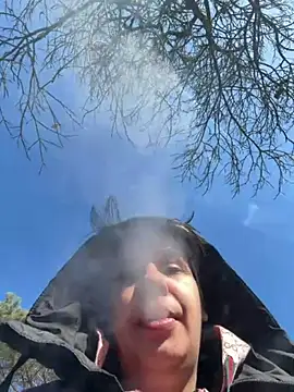 Carolineisback online show from February 2026 11:42:02 AM