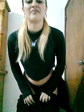 larubia arg online show from November 2025 03:51:01 AM