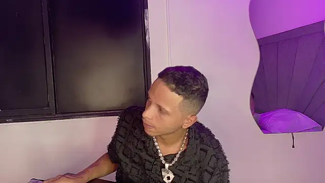 DamianandEva online show from July 2026 01:04:01 PM