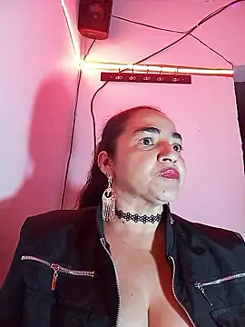 MaryRoze  online show from January 2026 12:04:02 AM