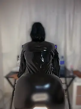 Snapshot of Natural_BIGASS_Nina chatting on February 2026 07:19:02 PM Natural BIGASS Nina online show from February 2026 07:19:02 PM