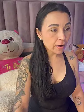 Natural BIGASS Nina online show from June 2026 08:10:01 PM