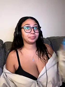 minha baby online show from December 2025 12:16:02 AM